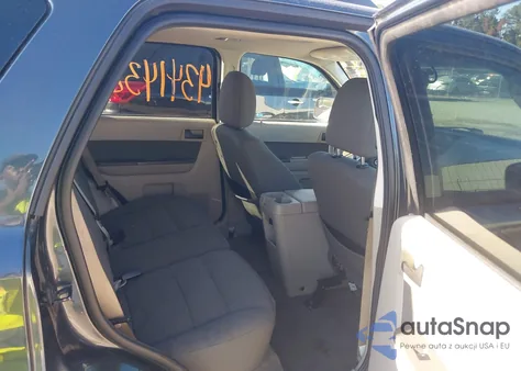 2010 Ford Escape Hybrid Limited из США, поврежденный, VIN 1FMCU4K31AKA36281